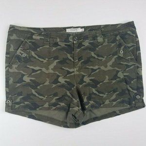 Torrid Camo Shorts Size 26 Cuffed Hem